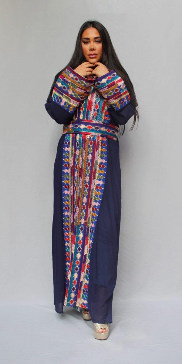 Abaya with Oriental embroidery chiffon fabric & Silk line