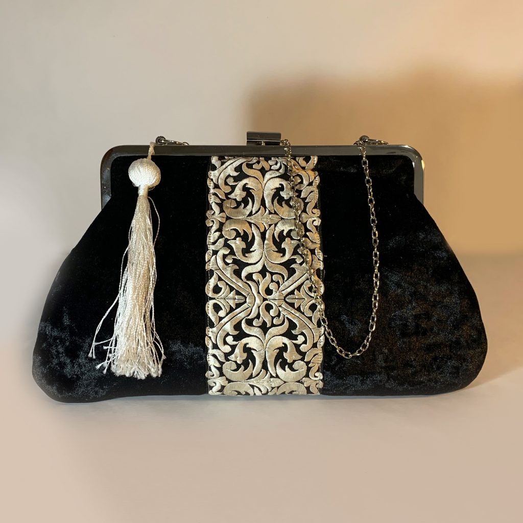 Purse - Clutch Bag - Velvet & Silk thread Oriental embroidery-C20A-NB05