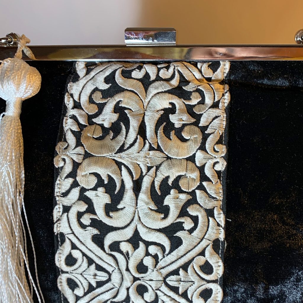 Purse - Clutch Bag - Velvet & Silk thread Oriental embroidery-C20A-NB05