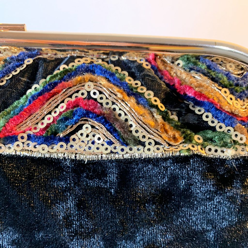 Purse Indian embroidery - Clutch Bag - Velvet -C20A-NB04