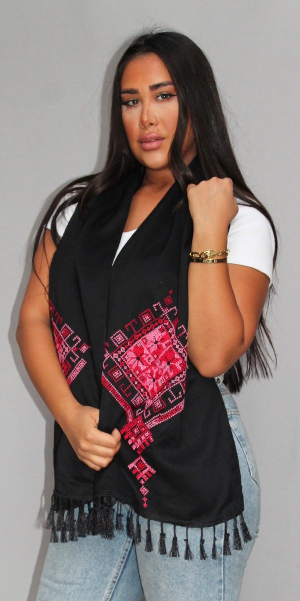 Scarf (shawl) with Etamin embroidery – Cotton-C20A-NS07