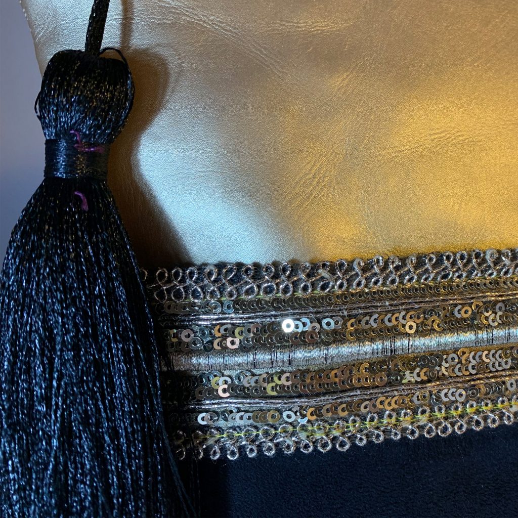 Xbody Bag Chamois fabric with Indian embroidery-C20A-NB18